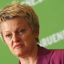 Am selben tag wurde renate künast, bis dahin eine der bundesvorsitzenden der grünen, zur bundesministerin für verbraucherschutz, ernährung und landwirtschaft ernannt. Renate Kunast Aktuelle News Infos Bilder Bunte De