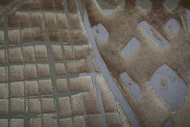 Wall colors that look attractive with oak hardwood. Devore Camel 249 507 1220