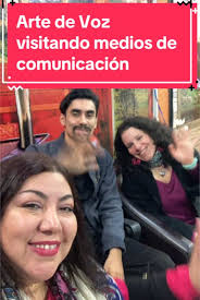 🎙️ ¡Hoy fue un gran día en Chiloé! Estuvimos visitando distintos medios de  comunicación para promocionar nuestro Taller de Locución Comercial, que  realizaremos el 31 de mayo en Castro 📍. Agradecemos ...