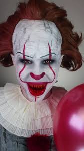 Как Пеннивайз Прилетел На Землю