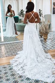 10 Reasons You Should Buy Your Wedding Dress At Grace Loves Lace Nyc In 2020 Wedding Dresses Grace Loves Lace Wedding Dresses Lace
