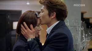Akibat dari kejadian itu cha do hyun menyewa seorang psikiatri untuk membantu dirinya kembali seperti semula. Download Kodramas Kill Me Heal Me Peatix