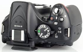 Pricespy compares deals and offers from 2 shops, online and local. Nikon D5200 Review Ephotozine