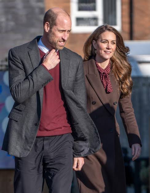 Prince William and Kate Middleton's latest high-profile hire linked to fear  over Prince Harry, Meghan Markle's UK return