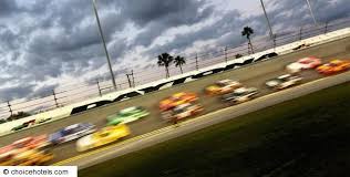 Elle se tient au daytona international speedway à daytona beach (floride) aux états unis. 24 Daytona International Speedway Ideas Daytona International Speedway Daytona Speedway
