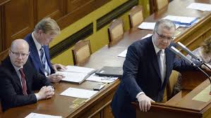 Dubna, zasahuje tak už druhý rok v řadě do velikonočních svátků. Poslanci Schvalili Zakaz Prodeju O Svatcich Navrh Zmirnili Obchody Zustanou Zavrene Jen Tri Dny Hospodarske Noviny Ihned Cz