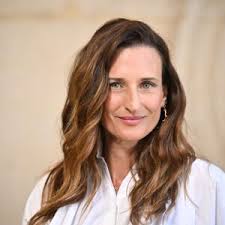 Camille Cottin : biographie, news, photos et videos
