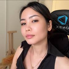 Is the robin skin glitch or hack in Fortnite?