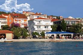 All the beaches of the isle of ciovo are not too far from each other, and if you have a car, a. Ferienwohnung Villa Palma Insel Ciovo Ferienwohnungkroatien24 De