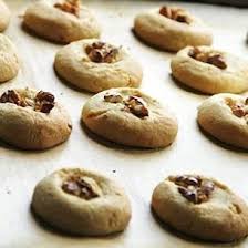 Biscuits Au Sirop D Erable Et Aux Noix Sirop Erable Recette Biscuit Biscuits