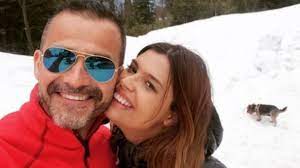 Según aseguró la brasileña, gutiérrez reveló información de un proceso judicial en contra de núñez y de que hasta puso en duda la paternidad del hijo del rostro de prensa de tvn. E2zvr6bfv4a2ym