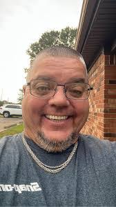 Noel Riggs's Instagram, Twitter & Facebook