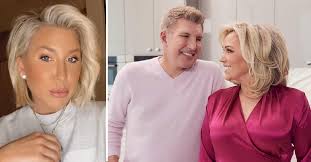Lindsie Chrisley Reveals Why She Blocked Savannah & Chase