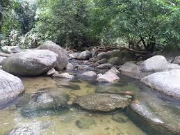 Air terjun ini jatuh ke arah bebatuan berwarna merah, kemudian mengalir menuju. 20 Tempat Menarik Di Taiping Best Jalan Jalan Sini Bidadari My