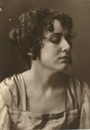 A pintora portuguesa que conquistou o Rio de Janeiro