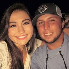 Hailey Elmore (@Hailey_Elmore12)