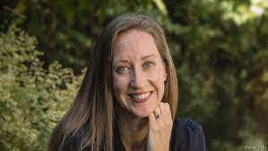 Beth Killough's Instagram, Twitter & Facebook