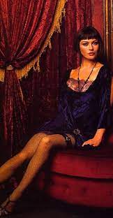 Ihr neuestes bild ist aber ganz besonders intim. Catherine Zeta Jones As Velma Kelly In Chicago 2002 Costume Designer Colleen Atwood Catherine Zeta Jones Catherine Zeta Jones Age Colleen Atwood