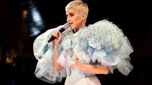 Papa razzi and the photogs — katy perry, kiss me! The Top 15 Katy Perry Songs Of Her Career