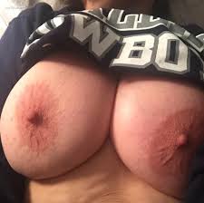 My Very Big Tits (Selfie) - Topless Lucious from United States Tit Flash ID  223149