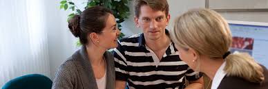 Ansprechpartner Real Und Digital Die Nachbarschaftsbank Vr Bank Neu Ulm Eg