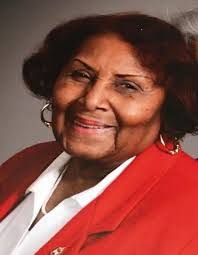 Eloise Hilliard's Instagram, Twitter & Facebook