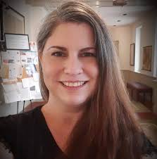 Nicole Crabbe's Instagram, Twitter & Facebook