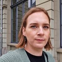 300+ perfiles de «Alyssa»