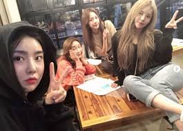 Brave girls rollin' 7명에서 5인 체제로 새롭게 돌아온 브레이브걸스 (brave girls) 의 4번째 미니앨범 rollin' 마이애미 기반의. ë¸Œë ˆì´ë¸Œê±¸ìŠ¤ ê·¼í™© ê³µê°œ 4ì¸ì¡° ìž¬ì •ë¹„ í›„ ì–´ë–»ê²Œ ì§€ë‚´ë‚˜ ì¸í„°ë·°365 ëŒ€í•œë¯¼êµ­ ì¸í„°ë„·ëŒ€ìƒ ìµœìš°ìˆ˜ìƒ