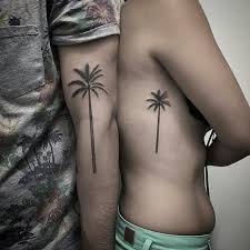 Palm Tree Tattoo Side Tattoo Matching Tattoo Palm Tree Matching Tattoos I Want This Tatuajes De Palmeras Tatuaje De Palmera Tatuajes De Palma