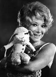 Shari Lewis (Phyllis Naomi Hurwitz) (Lamb Chop, Charlie Horse and Hush  Puppy