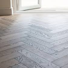 All v4 wood flooring is milled from responsibly sourced timber meeting all european. V4 Wood Flooring On Instagram Sun Kissed Herringbone Wood Floor Style How Beautiful Does Zigzag Frozen Umbe Herringbone Wood Flooring Herringbone Wood Floor