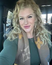 Brittany Diamond's Instagram, Twitter & Facebook