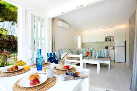 Los precios de estas visitas no son nada caros (unos 2 euros creo recordar) y la verdad es que valen la pena. Tamarit Beach Resort Tamarit Precios Actualizados 2021