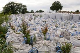 We did not find results for: Pollution La Decharge Sauvage Ou Finit Le Gazon Synthetique Du Foot Nantais Mediacites