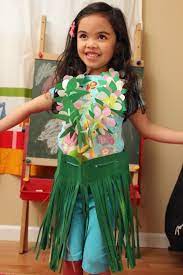 Plumeria Lei And Grass Skirt Hawaiian Kids Crafts Luau Outfits Grass Skirt
