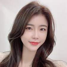 Lacy Schmidt Email & Phone Number