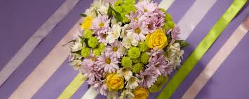 Sams florist & greenhouse the ftd® sweet innocence™ bouquet duluth, mn, 55807 ftd florist flower and gift delivery. Seven Types Of Wedding Flowers Ftd Wedding Florists