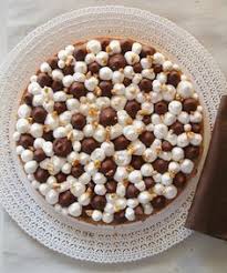Fantastik Sable Breton Creme Onctueuse Au Gianduja Chantilly Ivoire A La Vanille Et Nougatine De Cacahuetes That S Amore Nougatine Sables Breton Gateaux Et Desserts
