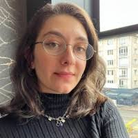 200+ “Damla” profili