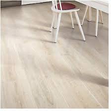 Rugged Vision 8 X 54 X 0 5mm Oak Laminate Flooring With Images Oak Laminate Flooring Oak Laminate Flooring