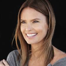 Karina Gomez Verni '82