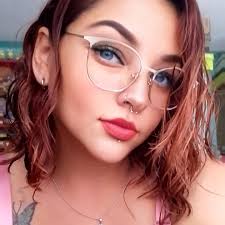 Abby Rivas (@korazonrotofore)