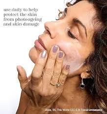 Amazon.com: This Works In Transit Skin Defence 1.35 Oz : CDs & Vinyl