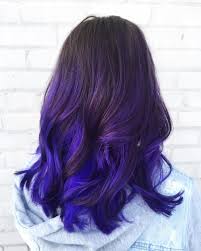 Hallöchen, uschi habe mir vor ungefähr 4 wochen die haare erst blondiert und dann lila drüber gefärbt. 1001 Ideen Fur Trendy Lila Haare Farbgestaltungen Und Frisuren Zum Faszinieren