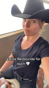 Kleine Reitstunde Wie behalte ich meinen Sitz auch im Galopp 👉🏼 Markiert  mich in euren Reitvideos und nutzt unseren Hashtag 🐴, --------,  https://amzn.to/45d04D3 #lopinonataco