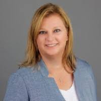 Aroosa Saeed's Instagram, Twitter & Facebook