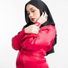 Here you can discover all stories, photos, videos posted by mia.ahm4d on instagram. Baby Tengah Main Bola Ini Komen Netizen Bila Mia Ahmad Kongsi Gambar Bayi Tunjuk Muscle Media Hiburan