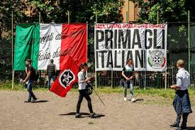 A volte si manifesta come una tensione dolorosa di un muscolo, altre volte è una vera e propria fitta lancinante che appare in. Ritratto Del Neofascista Da Giovane Christian Raimo Internazionale