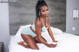 Kupkakes gets kained by Kainexxl on Grooby